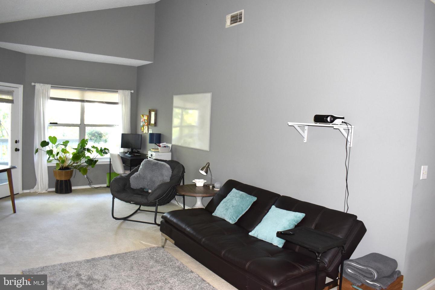 4413 FAIR STONE DR #306, FAIRFAX, Virginia 22033, 2 Bedrooms Bedrooms, 6 Rooms Rooms,2 BathroomsBathrooms,Residential,For sale,4413 FAIR STONE DR #306,VAFX2276880 MLS # VAFX2276880