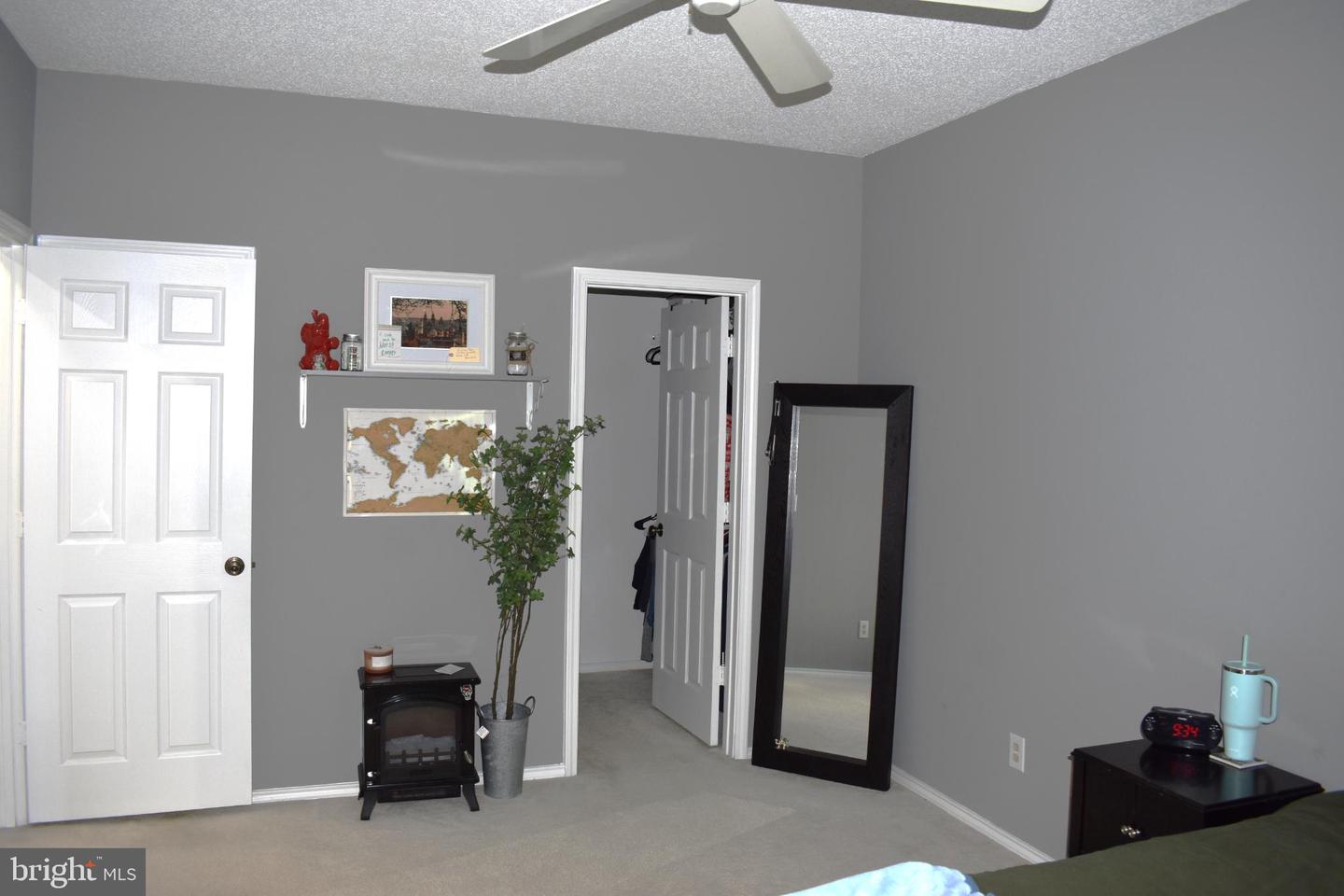 4413 FAIR STONE DR #306, FAIRFAX, Virginia 22033, 2 Bedrooms Bedrooms, 6 Rooms Rooms,2 BathroomsBathrooms,Residential,For sale,4413 FAIR STONE DR #306,VAFX2276880 MLS # VAFX2276880