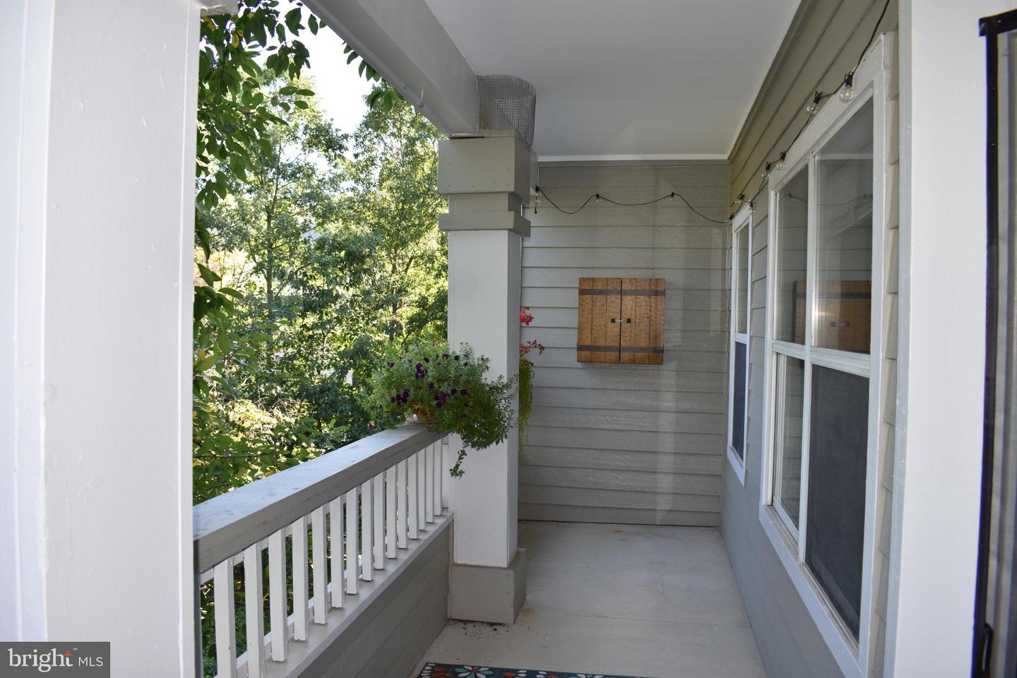 4413 FAIR STONE DR #306, FAIRFAX, Virginia 22033, 2 Bedrooms Bedrooms, 6 Rooms Rooms,2 BathroomsBathrooms,Residential,For sale,4413 FAIR STONE DR #306,VAFX2276880 MLS # VAFX2276880