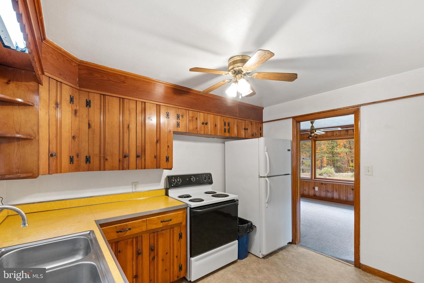 203 JENNY WREN DR, FRONT ROYAL, Virginia 22630, 2 Bedrooms Bedrooms, ,1 BathroomBathrooms,Residential,For sale,203 JENNY WREN DR,VAWR2012676 MLS # VAWR2012676