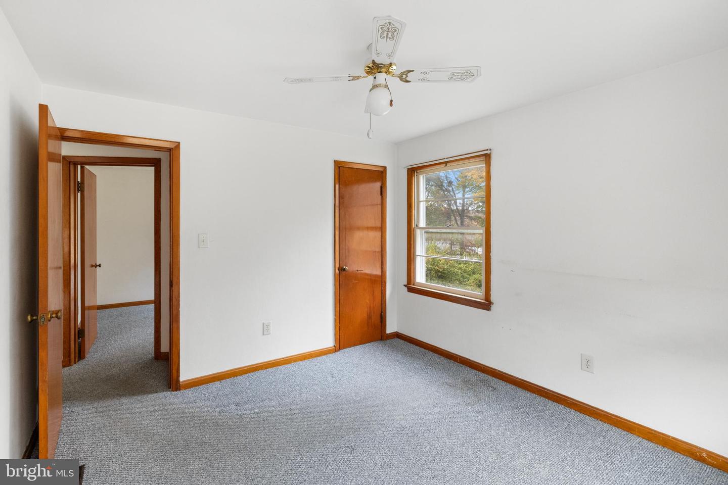 203 JENNY WREN DR, FRONT ROYAL, Virginia 22630, 2 Bedrooms Bedrooms, ,1 BathroomBathrooms,Residential,For sale,203 JENNY WREN DR,VAWR2012676 MLS # VAWR2012676