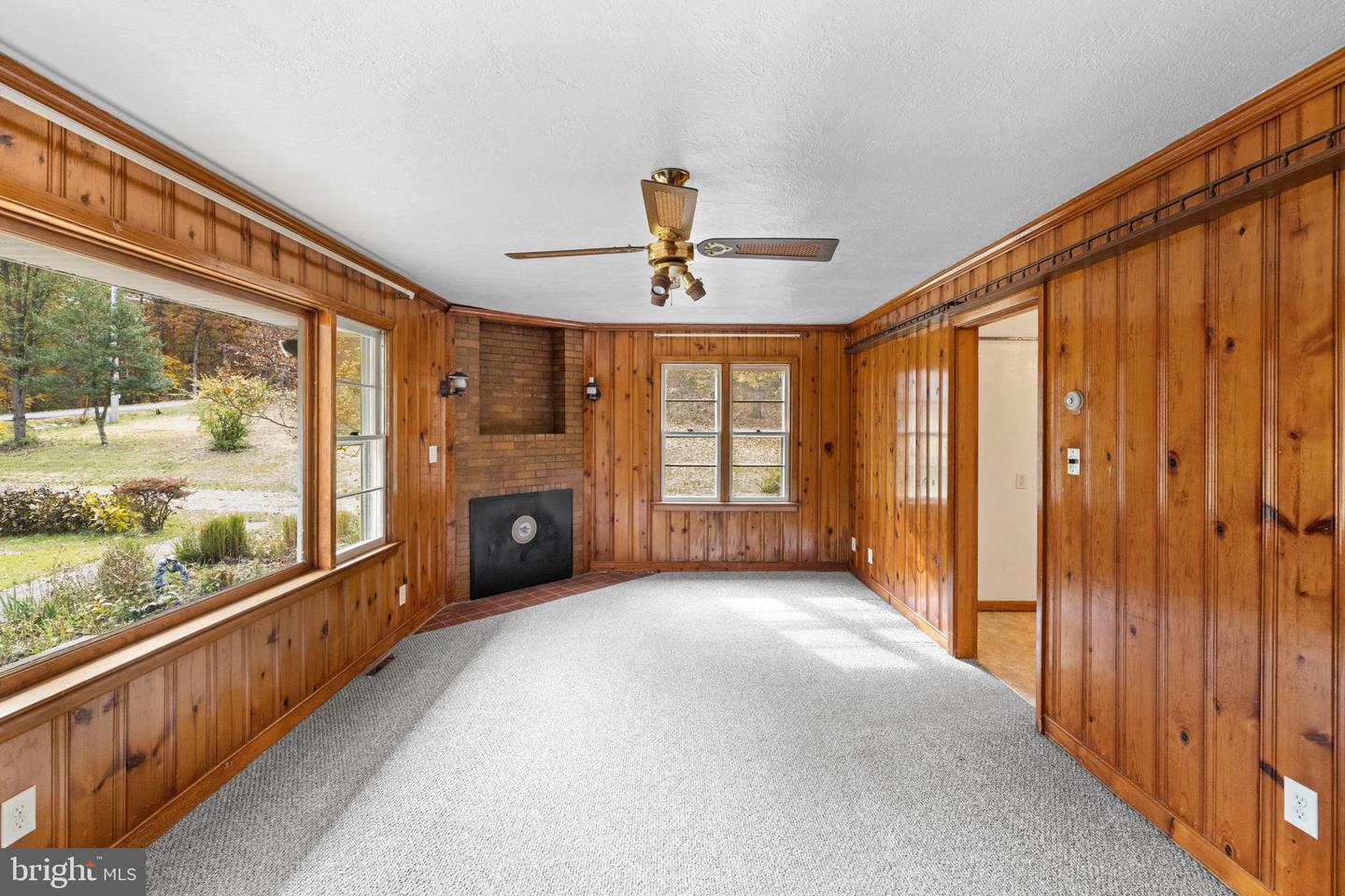 203 JENNY WREN DR, FRONT ROYAL, Virginia 22630, 2 Bedrooms Bedrooms, ,1 BathroomBathrooms,Residential,For sale,203 JENNY WREN DR,VAWR2012676 MLS # VAWR2012676