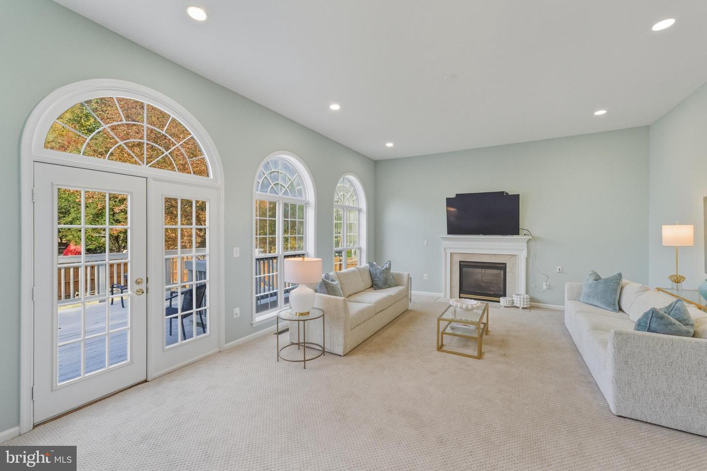 16830 TIDEWATER CT, WOODBRIDGE, Virginia 22191, 5 Bedrooms Bedrooms, ,3 BathroomsBathrooms,Residential,For sale,16830 TIDEWATER CT,VAPW2106948 MLS # VAPW2106948