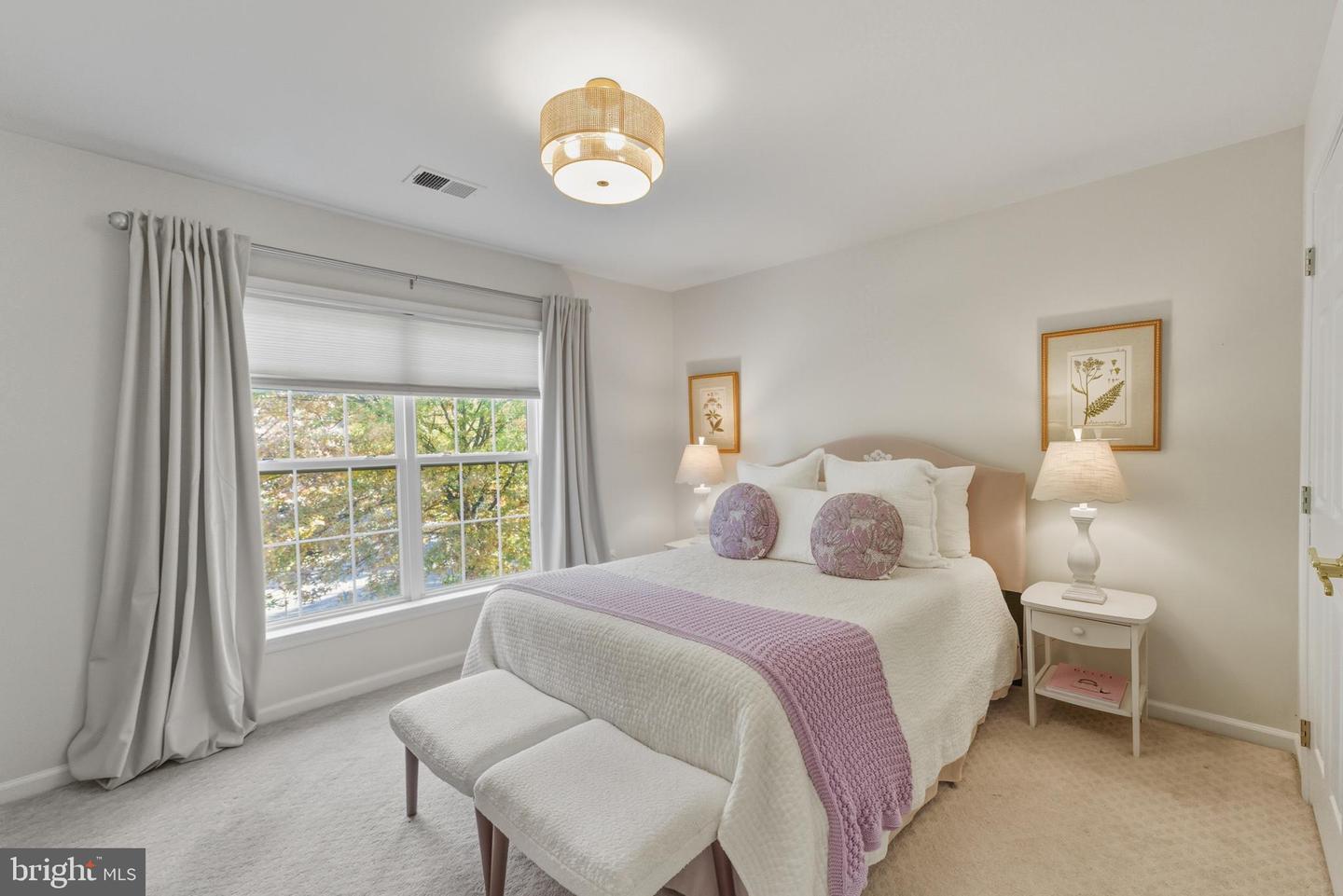 16830 TIDEWATER CT, WOODBRIDGE, Virginia 22191, 5 Bedrooms Bedrooms, ,3 BathroomsBathrooms,Residential,For sale,16830 TIDEWATER CT,VAPW2106948 MLS # VAPW2106948