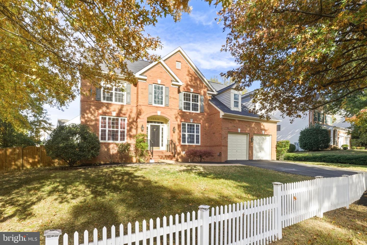 16830 TIDEWATER CT, WOODBRIDGE, Virginia 22191, 5 Bedrooms Bedrooms, ,3 BathroomsBathrooms,Residential,For sale,16830 TIDEWATER CT,VAPW2106948 MLS # VAPW2106948