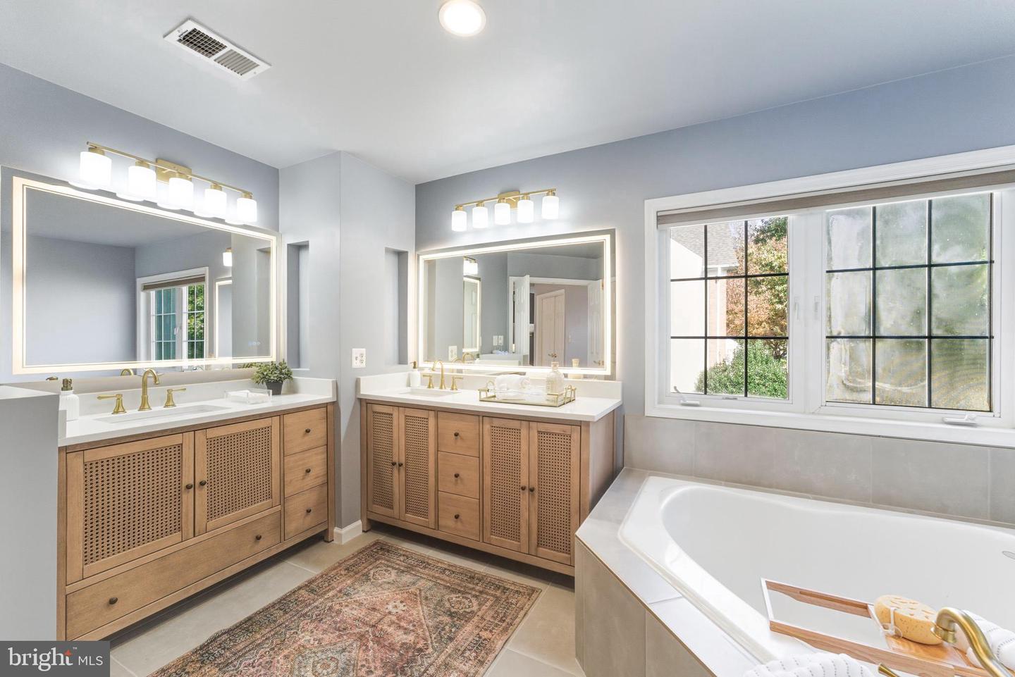 16830 TIDEWATER CT, WOODBRIDGE, Virginia 22191, 5 Bedrooms Bedrooms, ,3 BathroomsBathrooms,Residential,For sale,16830 TIDEWATER CT,VAPW2106948 MLS # VAPW2106948