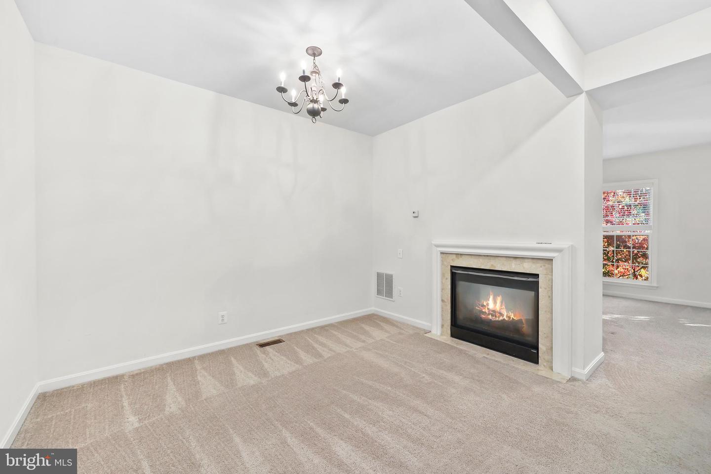 5096 VILLAGE FOUNTAIN PL, CENTREVILLE, Virginia 20120, 3 Bedrooms Bedrooms, ,2 BathroomsBathrooms,Residential,For sale,5096 VILLAGE FOUNTAIN PL,VAFX2276518 MLS # VAFX2276518