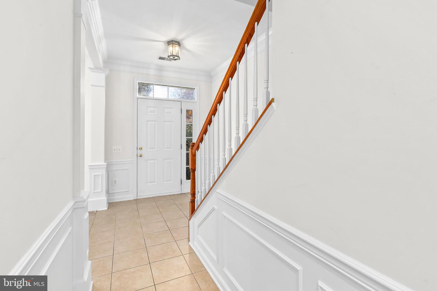 5096 VILLAGE FOUNTAIN PL, CENTREVILLE, Virginia 20120, 3 Bedrooms Bedrooms, ,2 BathroomsBathrooms,Residential,For sale,5096 VILLAGE FOUNTAIN PL,VAFX2276518 MLS # VAFX2276518