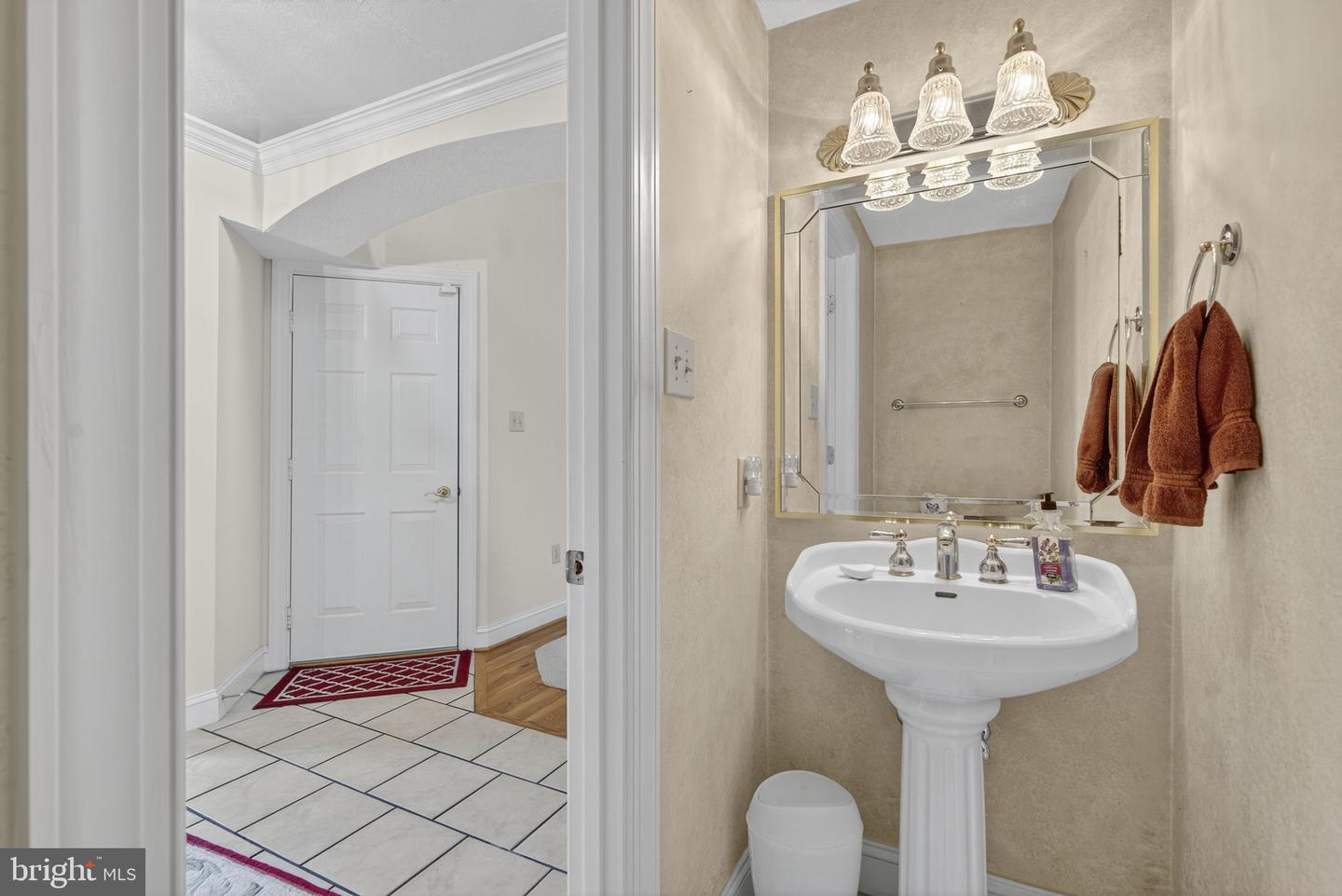 212 FAIRFIELD DR, WINCHESTER, Virginia 22602, 5 Bedrooms Bedrooms, ,3 BathroomsBathrooms,Residential,For sale,212 FAIRFIELD DR,VAFV2037710 MLS # VAFV2037710 212 FAIRFIELD DR, WINCHESTER, Virginia 22602, 5 Bedrooms Bedrooms, ,3 BathroomsBathrooms,Residential,For sale,212 FAIRFIELD DR,VAFV2037710 MLS # VAFV2037710