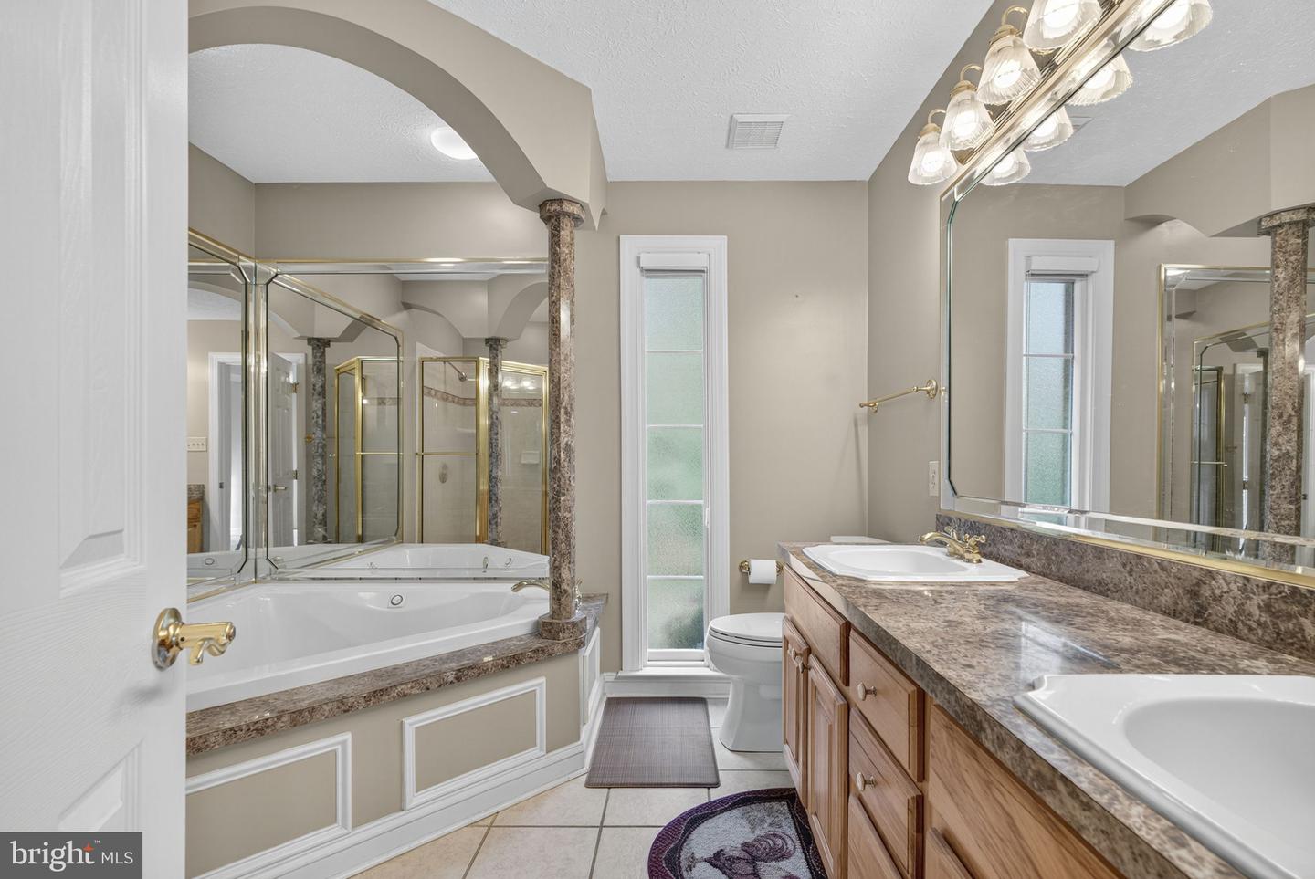 212 FAIRFIELD DR, WINCHESTER, Virginia 22602, 5 Bedrooms Bedrooms, ,3 BathroomsBathrooms,Residential,For sale,212 FAIRFIELD DR,VAFV2037710 MLS # VAFV2037710 212 FAIRFIELD DR, WINCHESTER, Virginia 22602, 5 Bedrooms Bedrooms, ,3 BathroomsBathrooms,Residential,For sale,212 FAIRFIELD DR,VAFV2037710 MLS # VAFV2037710