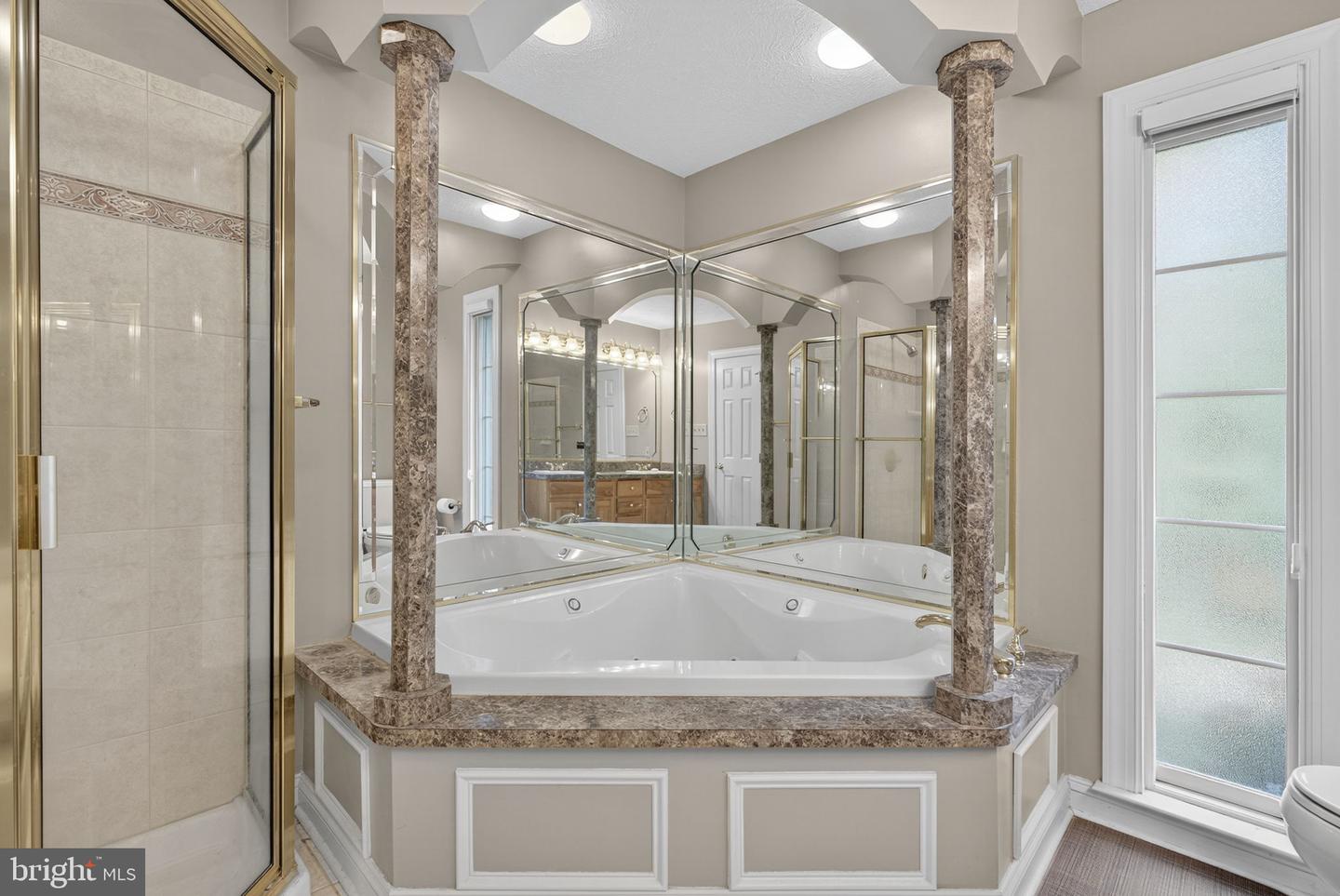 212 FAIRFIELD DR, WINCHESTER, Virginia 22602, 5 Bedrooms Bedrooms, ,3 BathroomsBathrooms,Residential,For sale,212 FAIRFIELD DR,VAFV2037710 MLS # VAFV2037710 212 FAIRFIELD DR, WINCHESTER, Virginia 22602, 5 Bedrooms Bedrooms, ,3 BathroomsBathrooms,Residential,For sale,212 FAIRFIELD DR,VAFV2037710 MLS # VAFV2037710