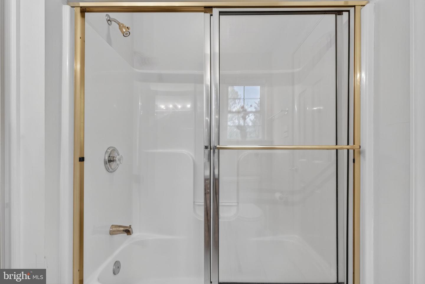 212 FAIRFIELD DR, WINCHESTER, Virginia 22602, 5 Bedrooms Bedrooms, ,3 BathroomsBathrooms,Residential,For sale,212 FAIRFIELD DR,VAFV2037710 MLS # VAFV2037710 212 FAIRFIELD DR, WINCHESTER, Virginia 22602, 5 Bedrooms Bedrooms, ,3 BathroomsBathrooms,Residential,For sale,212 FAIRFIELD DR,VAFV2037710 MLS # VAFV2037710