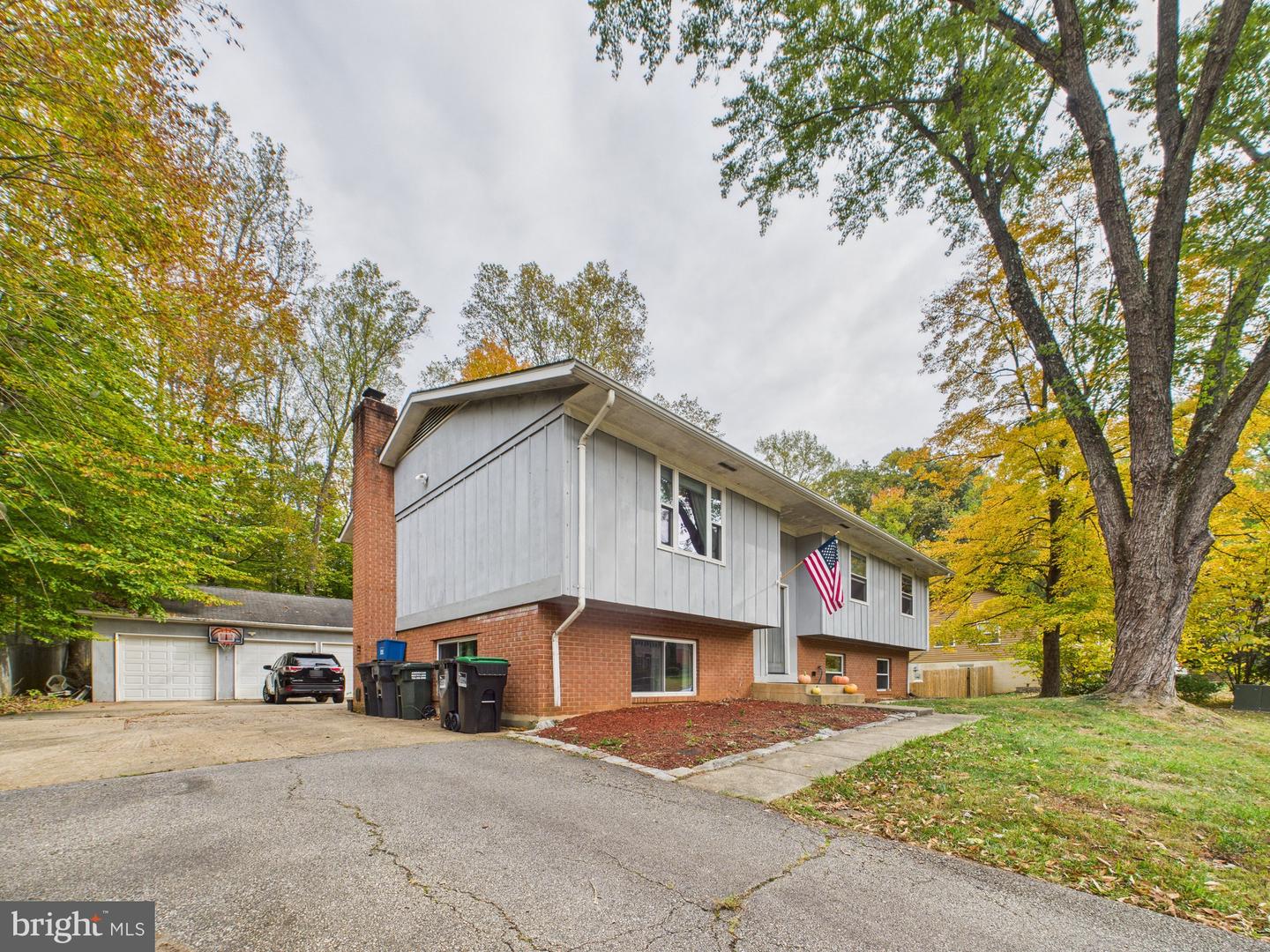 7316 MARIPOSA DR, MANASSAS, Virginia 20112, 5 Bedrooms Bedrooms, ,3 BathroomsBathrooms,Residential,For sale,7316 MARIPOSA DR,VAPW2106816 MLS # VAPW2106816