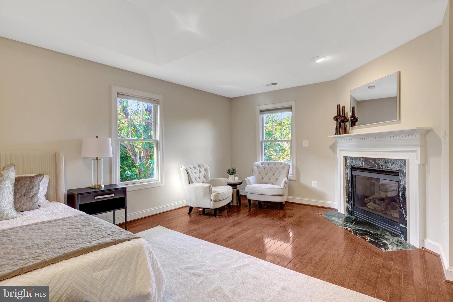 6941 PINE CREST AVE, MCLEAN, Virginia 22101, 5 Bedrooms Bedrooms, ,4 BathroomsBathrooms,Residential,For sale,6941 PINE CREST AVE,VAFX2276558 MLS # VAFX2276558