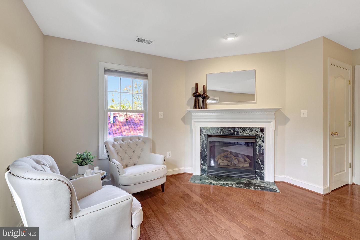 6941 PINE CREST AVE, MCLEAN, Virginia 22101, 5 Bedrooms Bedrooms, ,4 BathroomsBathrooms,Residential,For sale,6941 PINE CREST AVE,VAFX2276558 MLS # VAFX2276558