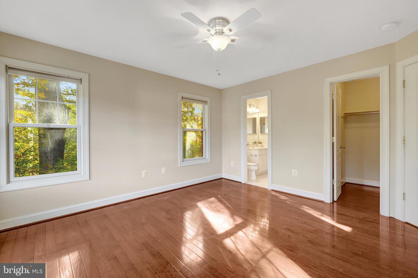 6941 PINE CREST AVE, MCLEAN, Virginia 22101, 5 Bedrooms Bedrooms, ,4 BathroomsBathrooms,Residential,For sale,6941 PINE CREST AVE,VAFX2276558 MLS # VAFX2276558