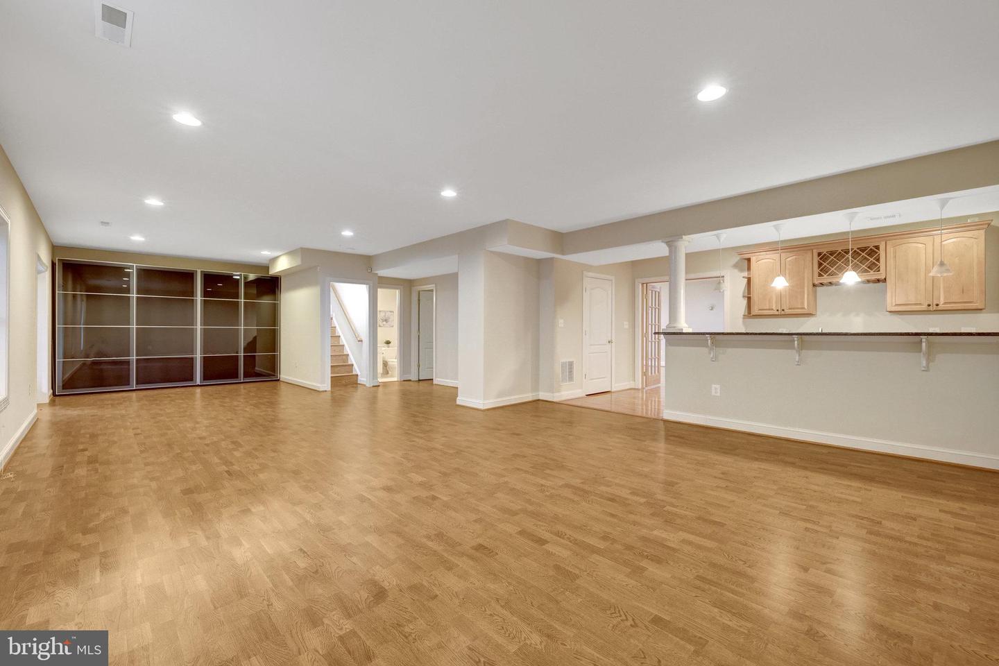 6941 PINE CREST AVE, MCLEAN, Virginia 22101, 5 Bedrooms Bedrooms, ,4 BathroomsBathrooms,Residential,For sale,6941 PINE CREST AVE,VAFX2276558 MLS # VAFX2276558