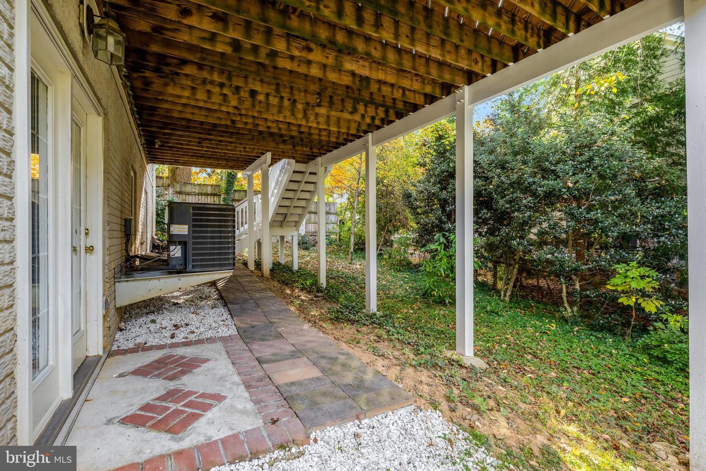 6941 PINE CREST AVE, MCLEAN, Virginia 22101, 5 Bedrooms Bedrooms, ,4 BathroomsBathrooms,Residential,For sale,6941 PINE CREST AVE,VAFX2276558 MLS # VAFX2276558