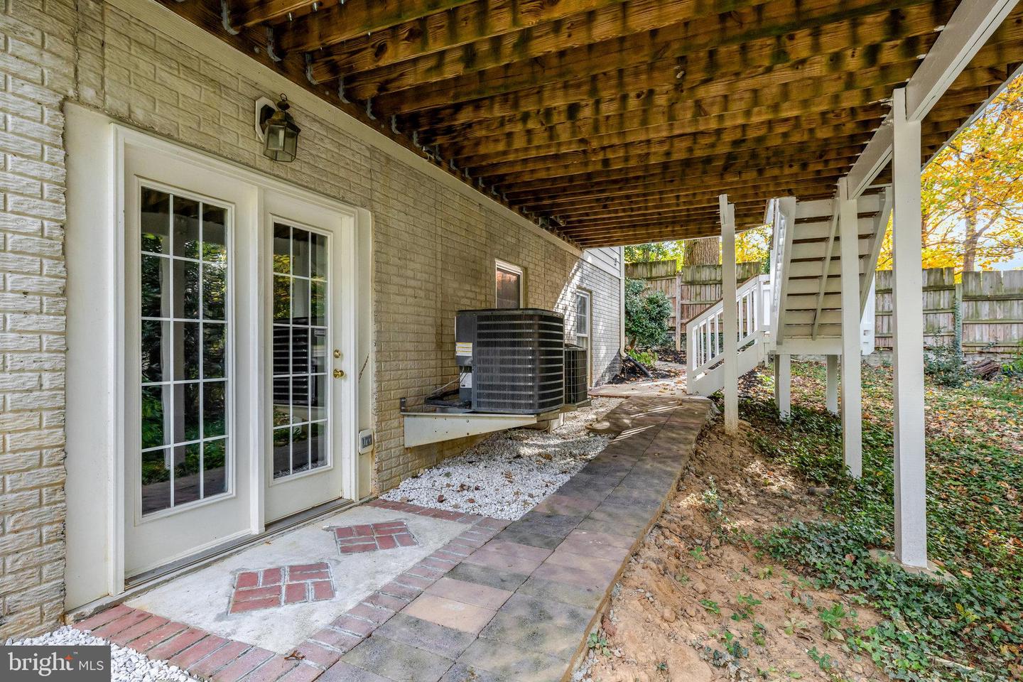 6941 PINE CREST AVE, MCLEAN, Virginia 22101, 5 Bedrooms Bedrooms, ,4 BathroomsBathrooms,Residential,For sale,6941 PINE CREST AVE,VAFX2276558 MLS # VAFX2276558