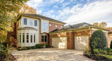 6941 PINE CREST AVE, MCLEAN, Virginia 22101, 5 Bedrooms Bedrooms, ,4 BathroomsBathrooms,Residential,For sale,6941 PINE CREST AVE,VAFX2276558 MLS # VAFX2276558