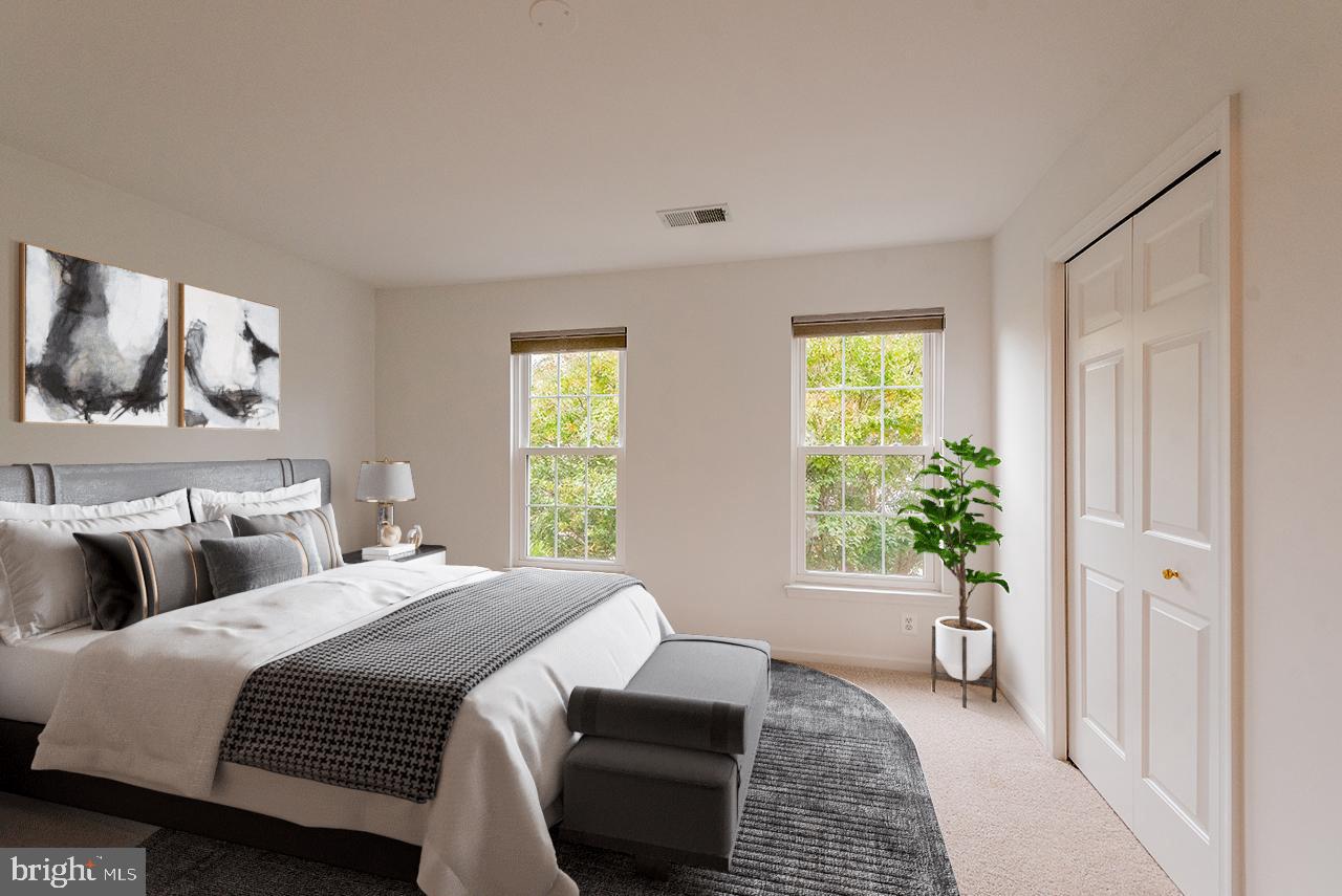 21081 BITTERROOT TER, ASHBURN, Virginia 20147, 3 Bedrooms Bedrooms, 10 Rooms Rooms,2 BathroomsBathrooms,Residential,For sale,21081 BITTERROOT TER,VALO2109810 MLS # VALO2109810