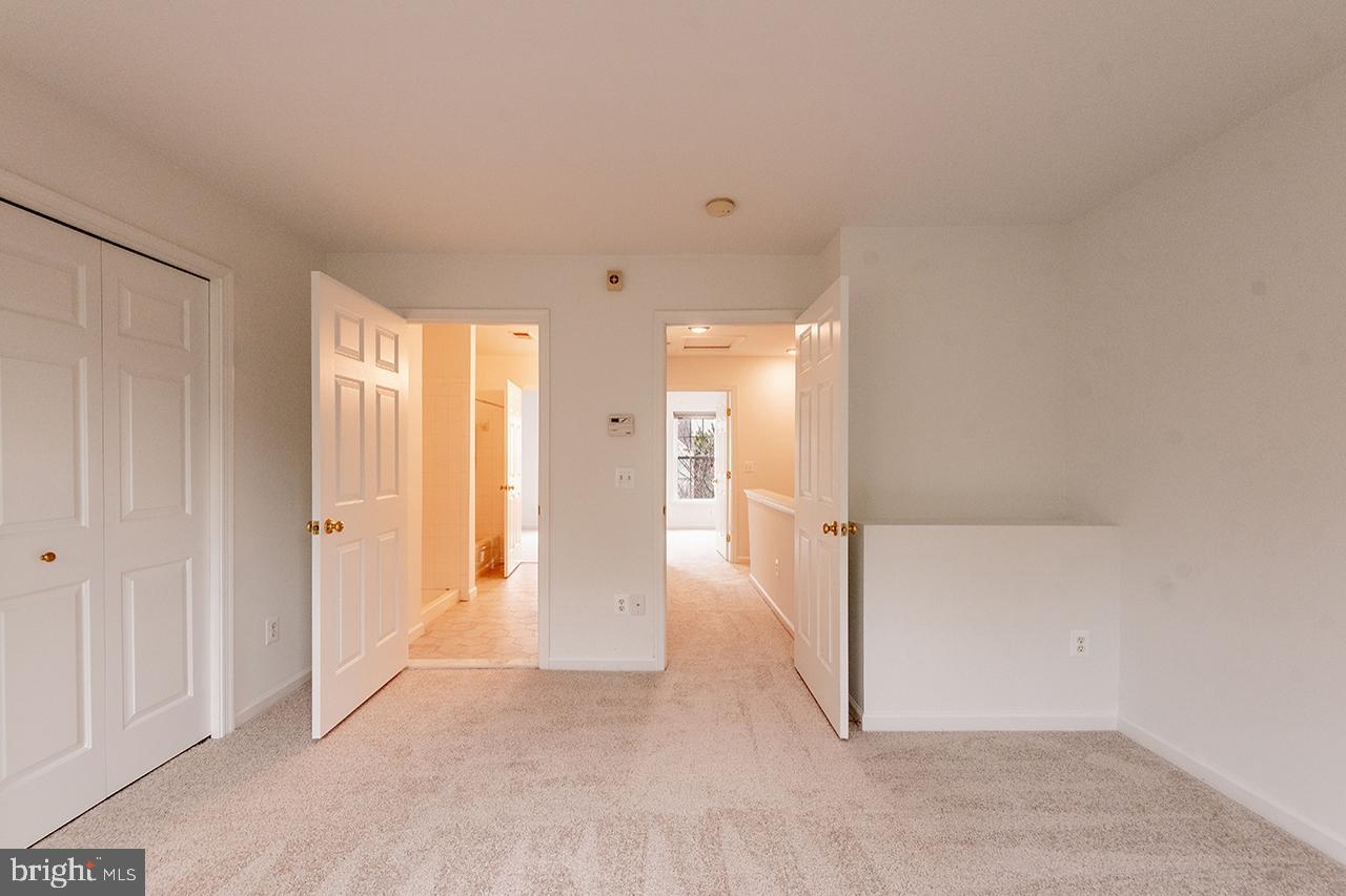 21081 BITTERROOT TER, ASHBURN, Virginia 20147, 3 Bedrooms Bedrooms, 10 Rooms Rooms,2 BathroomsBathrooms,Residential,For sale,21081 BITTERROOT TER,VALO2109810 MLS # VALO2109810