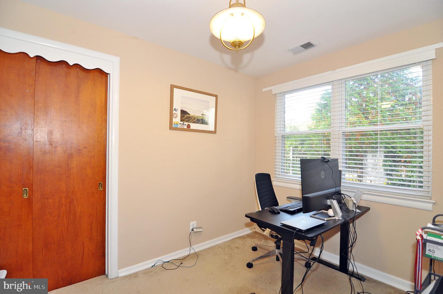 1233 23RD ST S, ARLINGTON, Virginia 22202, 3 Bedrooms Bedrooms, ,1 BathroomBathrooms,Residential,For sale,1233 23RD ST S,VAAR2065488 MLS # VAAR2065488