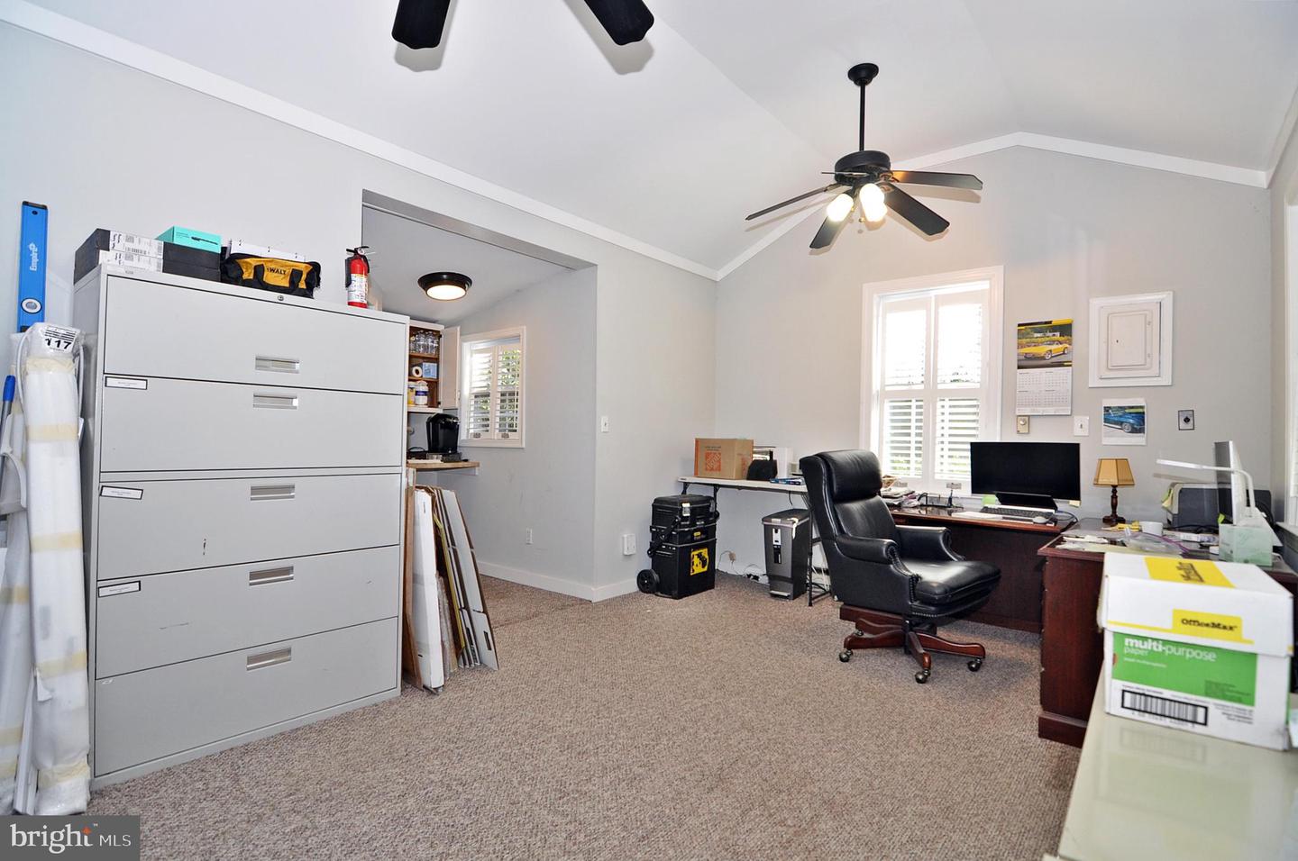 1233 23RD ST S, ARLINGTON, Virginia 22202, 3 Bedrooms Bedrooms, ,1 BathroomBathrooms,Residential,For sale,1233 23RD ST S,VAAR2065488 MLS # VAAR2065488