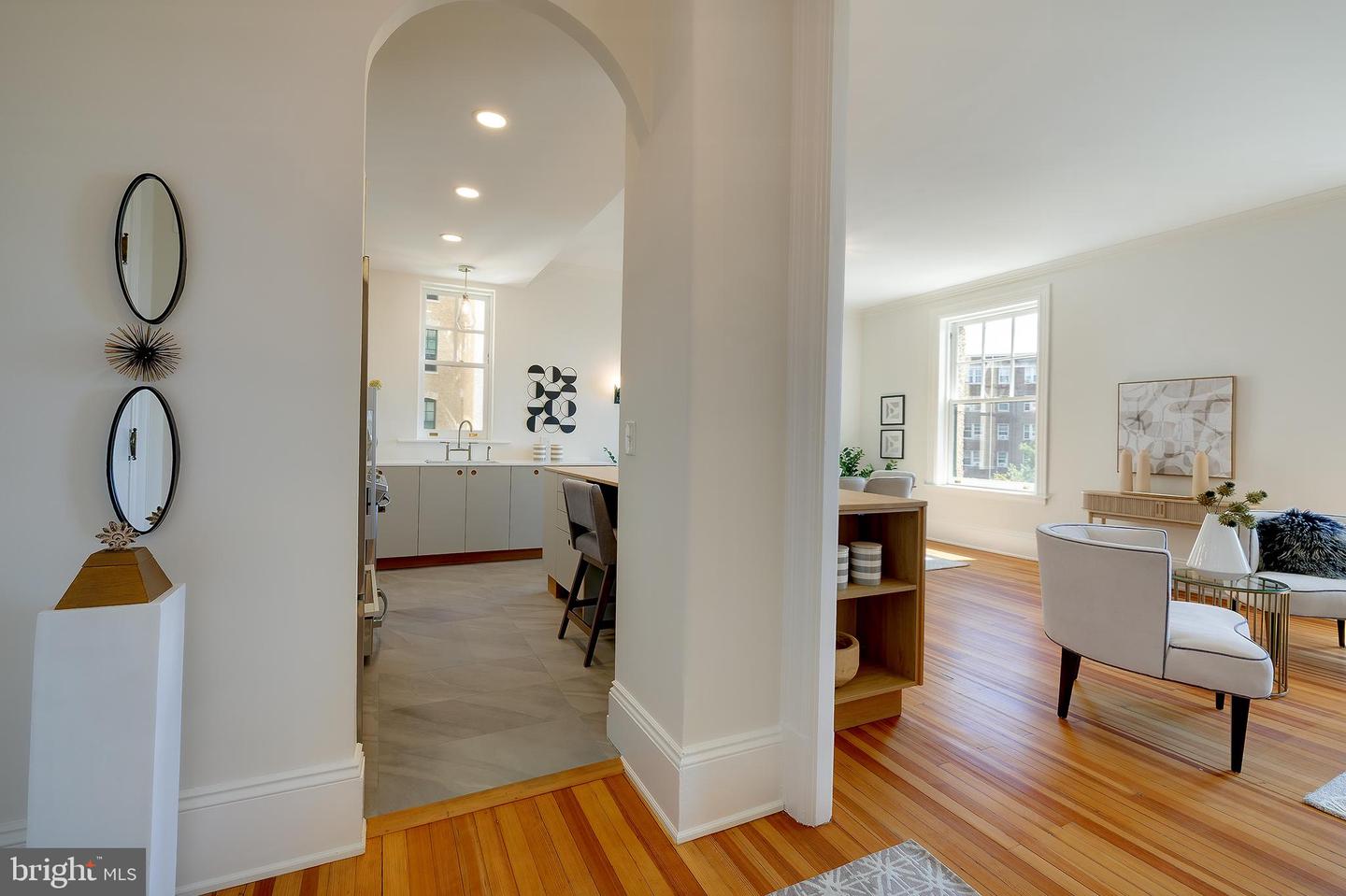 2853 ONTARIO RD NW #316, WASHINGTON, District Of Columbia 20009, 2 Bedrooms Bedrooms, ,1 BathroomBathrooms,Residential,For sale,2853 ONTARIO RD NW #316,DCDC2229514 MLS # DCDC2229514