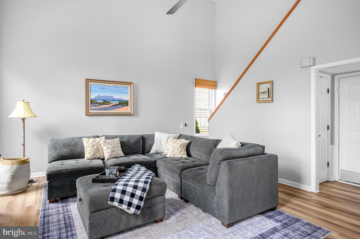 815 CATOCTIN CIR NE, LEESBURG, Virginia 20176, 3 Bedrooms Bedrooms, ,2 BathroomsBathrooms,Residential,For sale,815 CATOCTIN CIR NE,VALO2110028 MLS # VALO2110028