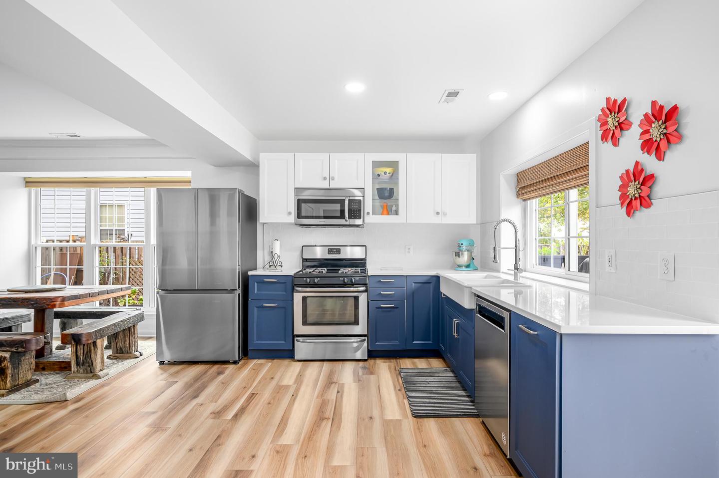 815 CATOCTIN CIR NE, LEESBURG, Virginia 20176, 3 Bedrooms Bedrooms, ,2 BathroomsBathrooms,Residential,For sale,815 CATOCTIN CIR NE,VALO2110028 MLS # VALO2110028