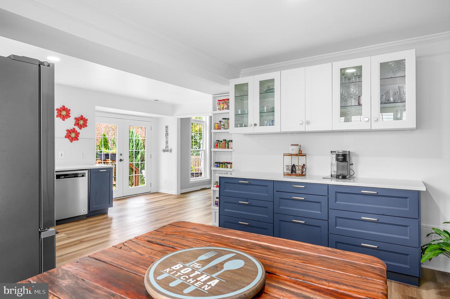 815 CATOCTIN CIR NE, LEESBURG, Virginia 20176, 3 Bedrooms Bedrooms, ,2 BathroomsBathrooms,Residential,For sale,815 CATOCTIN CIR NE,VALO2110028 MLS # VALO2110028