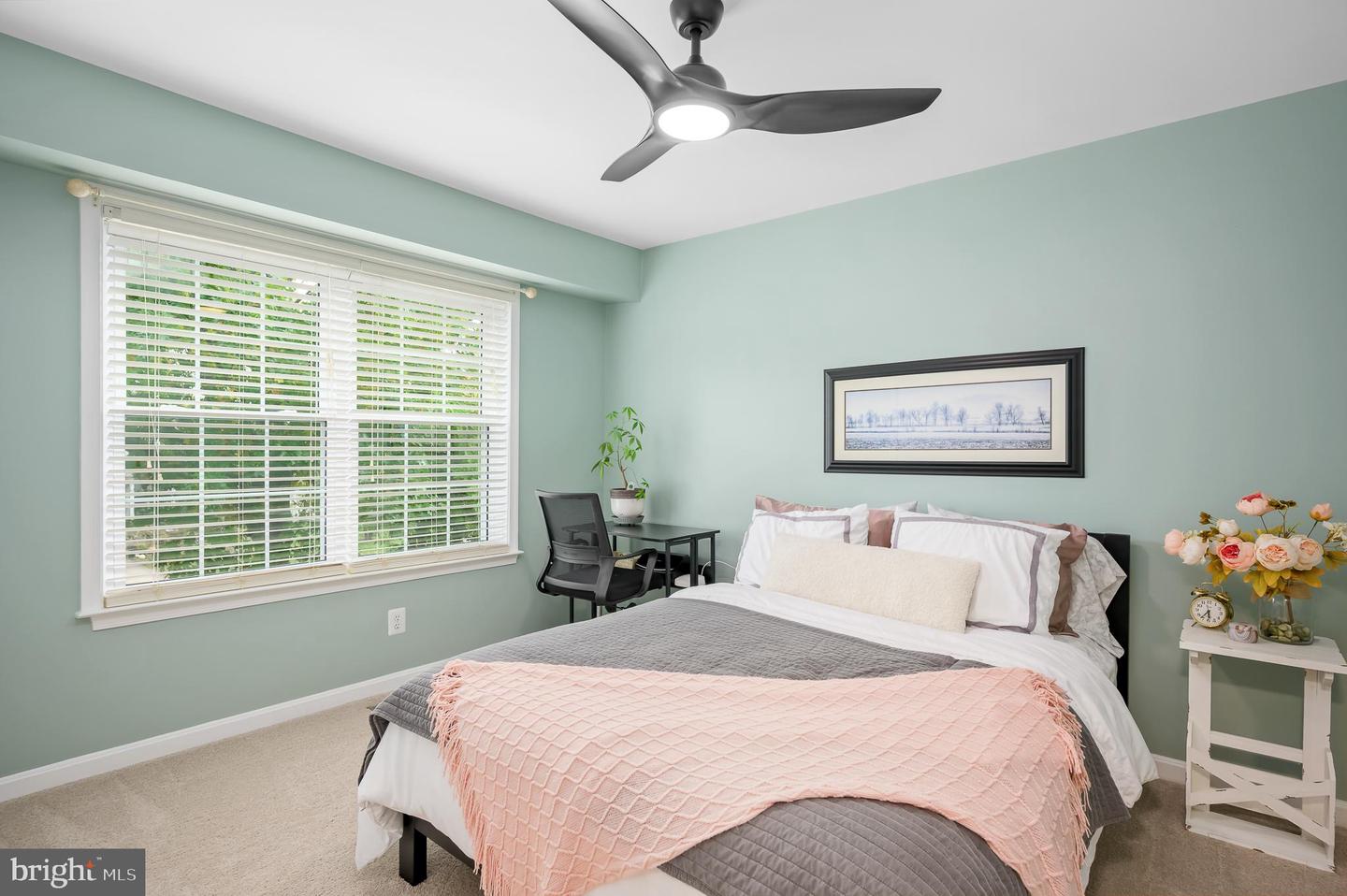 815 CATOCTIN CIR NE, LEESBURG, Virginia 20176, 3 Bedrooms Bedrooms, ,2 BathroomsBathrooms,Residential,For sale,815 CATOCTIN CIR NE,VALO2110028 MLS # VALO2110028