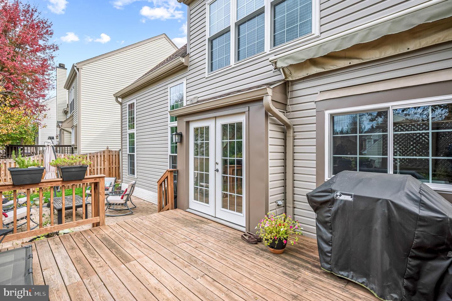 815 CATOCTIN CIR NE, LEESBURG, Virginia 20176, 3 Bedrooms Bedrooms, ,2 BathroomsBathrooms,Residential,For sale,815 CATOCTIN CIR NE,VALO2110028 MLS # VALO2110028