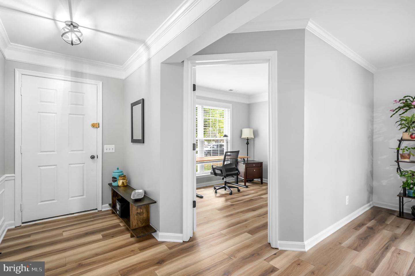 815 CATOCTIN CIR NE, LEESBURG, Virginia 20176, 3 Bedrooms Bedrooms, ,2 BathroomsBathrooms,Residential,For sale,815 CATOCTIN CIR NE,VALO2110028 MLS # VALO2110028