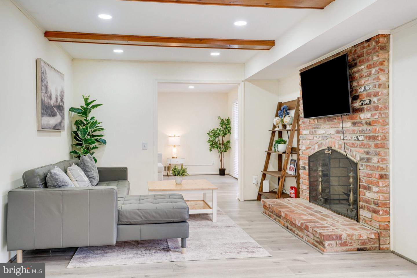 3968 FORT WORTH AVE, ALEXANDRIA, Virginia 22304, 6 Bedrooms Bedrooms, ,5 BathroomsBathrooms,Residential,For sale,3968 FORT WORTH AVE,VAAX2051306 MLS # VAAX2051306