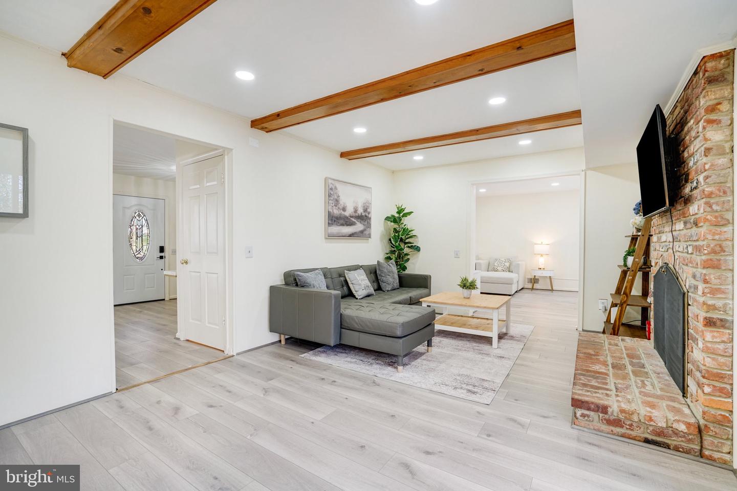 3968 FORT WORTH AVE, ALEXANDRIA, Virginia 22304, 6 Bedrooms Bedrooms, ,5 BathroomsBathrooms,Residential,For sale,3968 FORT WORTH AVE,VAAX2051306 MLS # VAAX2051306