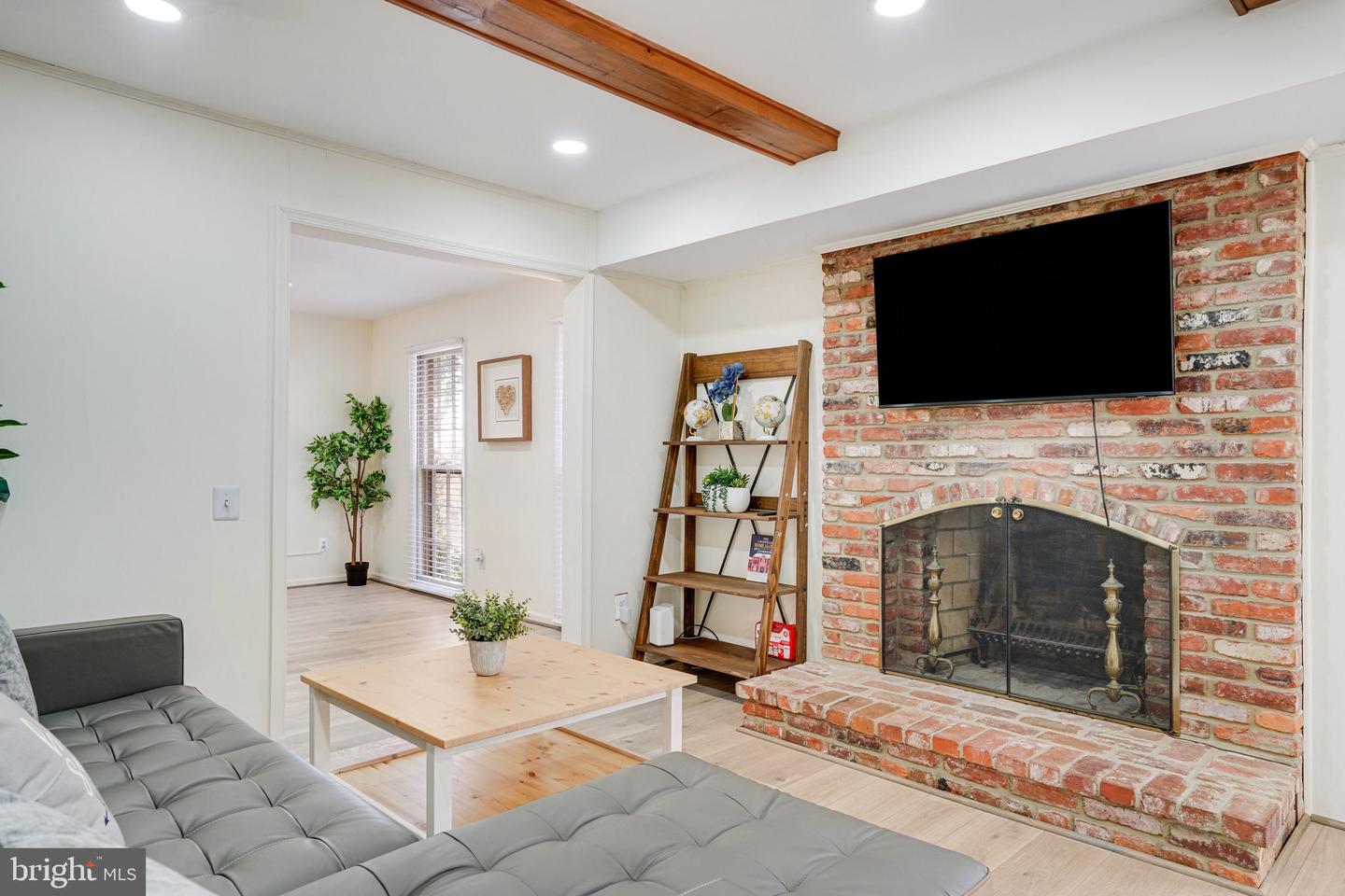 3968 FORT WORTH AVE, ALEXANDRIA, Virginia 22304, 6 Bedrooms Bedrooms, ,5 BathroomsBathrooms,Residential,For sale,3968 FORT WORTH AVE,VAAX2051306 MLS # VAAX2051306