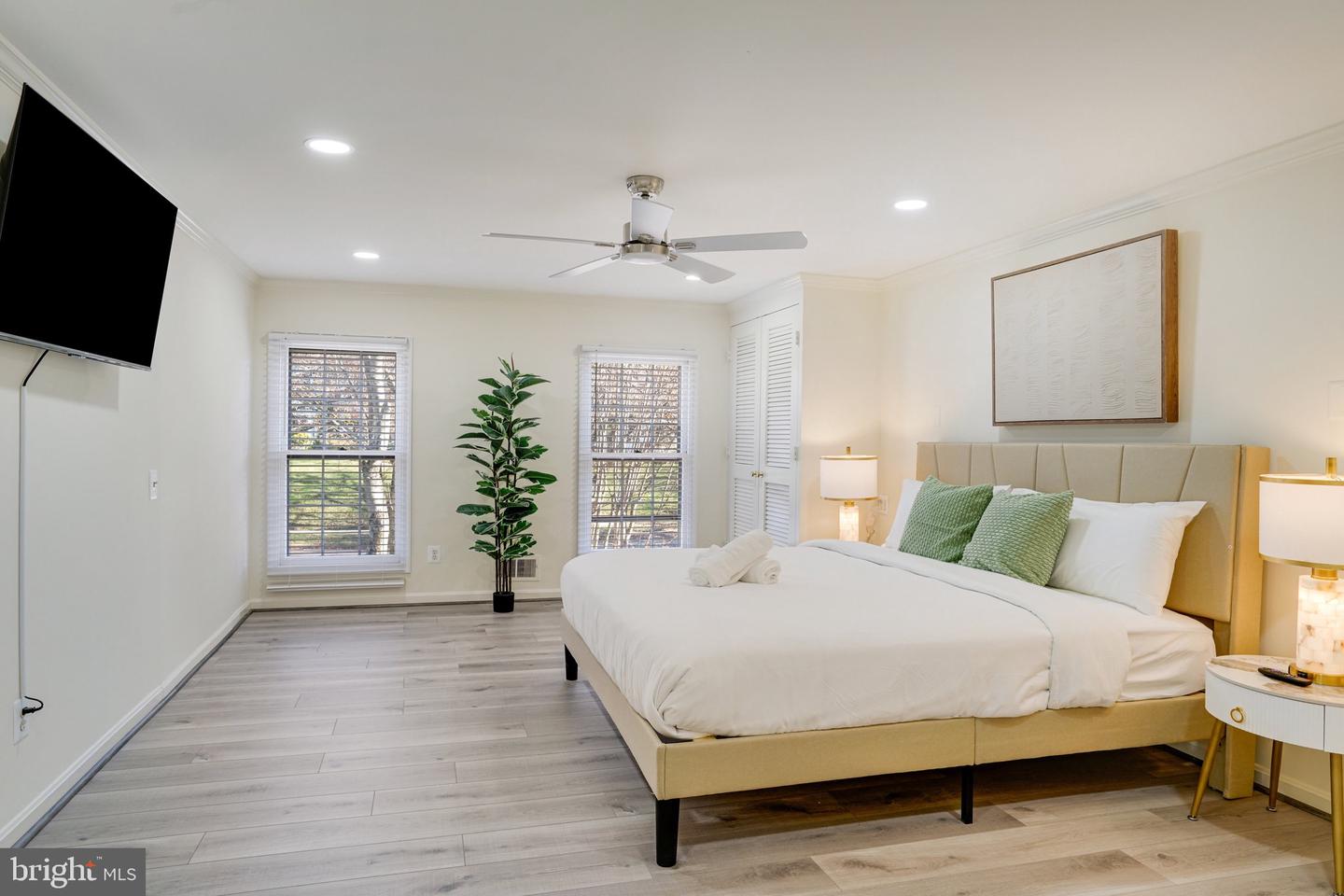 3968 FORT WORTH AVE, ALEXANDRIA, Virginia 22304, 6 Bedrooms Bedrooms, ,5 BathroomsBathrooms,Residential,For sale,3968 FORT WORTH AVE,VAAX2051306 MLS # VAAX2051306