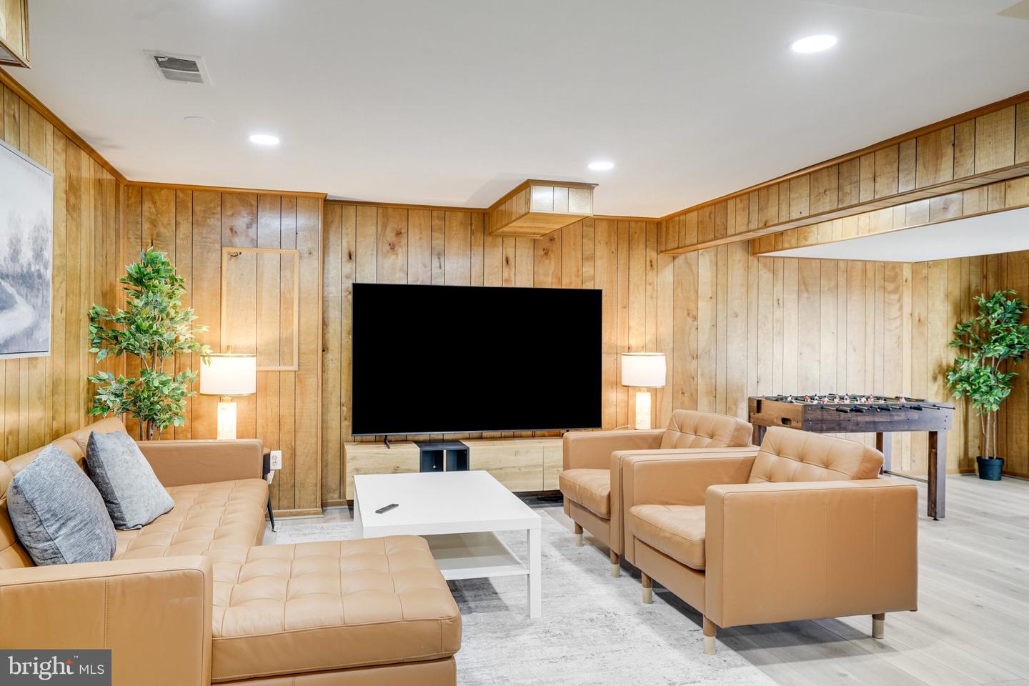 3968 FORT WORTH AVE, ALEXANDRIA, Virginia 22304, 6 Bedrooms Bedrooms, ,5 BathroomsBathrooms,Residential,For sale,3968 FORT WORTH AVE,VAAX2051306 MLS # VAAX2051306