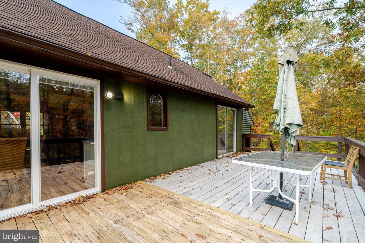 115 RISK RD, NEW MARKET, Virginia 22844, 2 Bedrooms Bedrooms, ,1 BathroomBathrooms,Residential,For sale,115 RISK RD,VASH2012906 MLS # VASH2012906