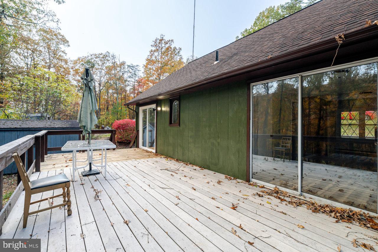 115 RISK RD, NEW MARKET, Virginia 22844, 2 Bedrooms Bedrooms, ,1 BathroomBathrooms,Residential,For sale,115 RISK RD,VASH2012906 MLS # VASH2012906