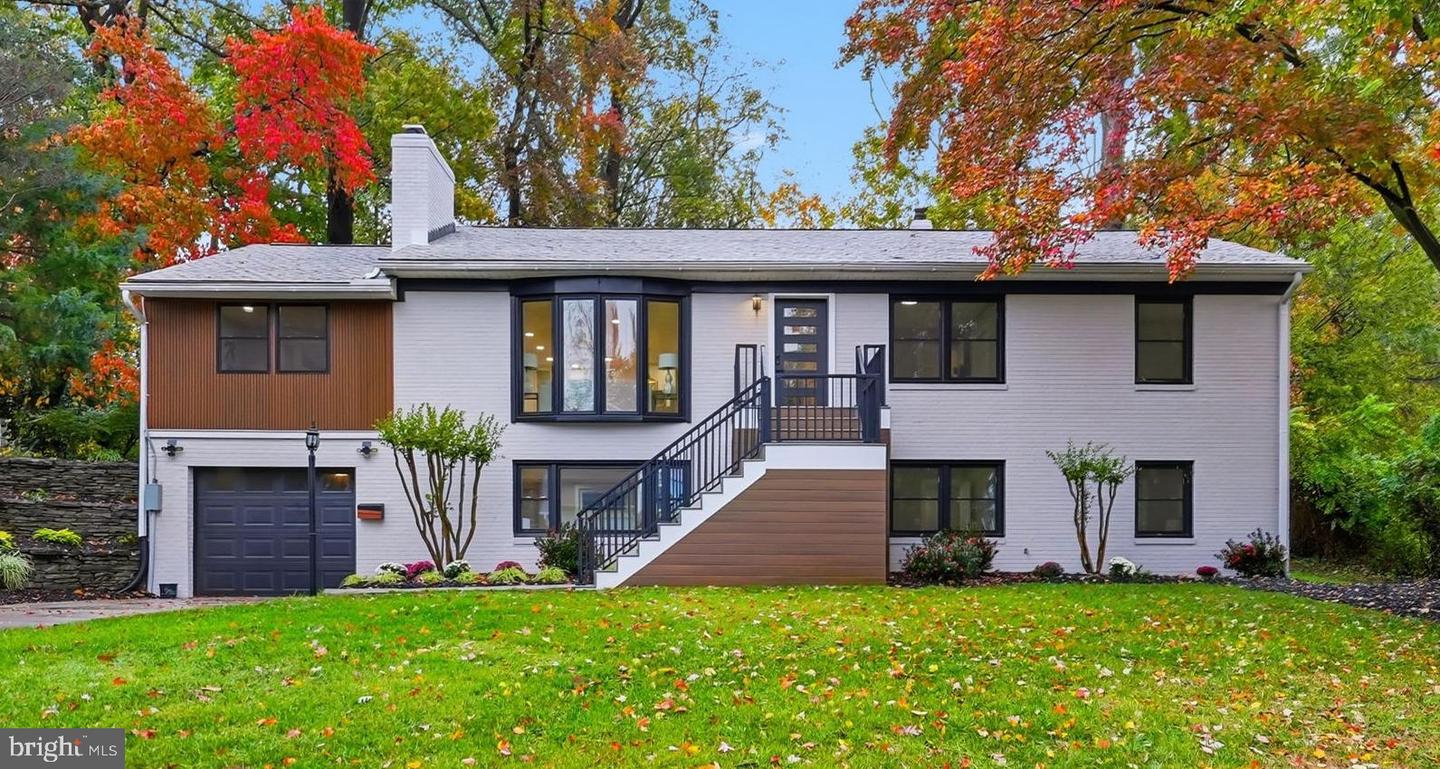 6434 WOODVILLE DR, FALLS CHURCH, Virginia 22044, 5 Bedrooms Bedrooms, ,3 BathroomsBathrooms,Residential,For sale,6434 WOODVILLE DR,VAFX2277026 MLS # VAFX2277026