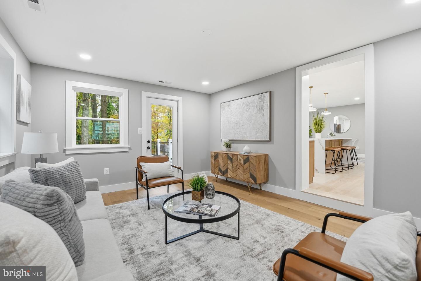 6434 WOODVILLE DR, FALLS CHURCH, Virginia 22044, 5 Bedrooms Bedrooms, ,3 BathroomsBathrooms,Residential,For sale,6434 WOODVILLE DR,VAFX2277026 MLS # VAFX2277026