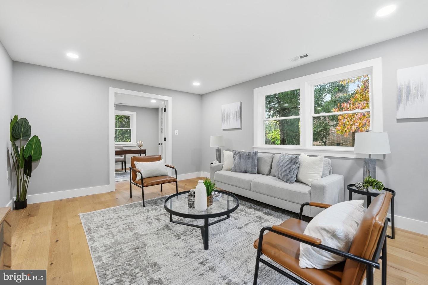 6434 WOODVILLE DR, FALLS CHURCH, Virginia 22044, 5 Bedrooms Bedrooms, ,3 BathroomsBathrooms,Residential,For sale,6434 WOODVILLE DR,VAFX2277026 MLS # VAFX2277026