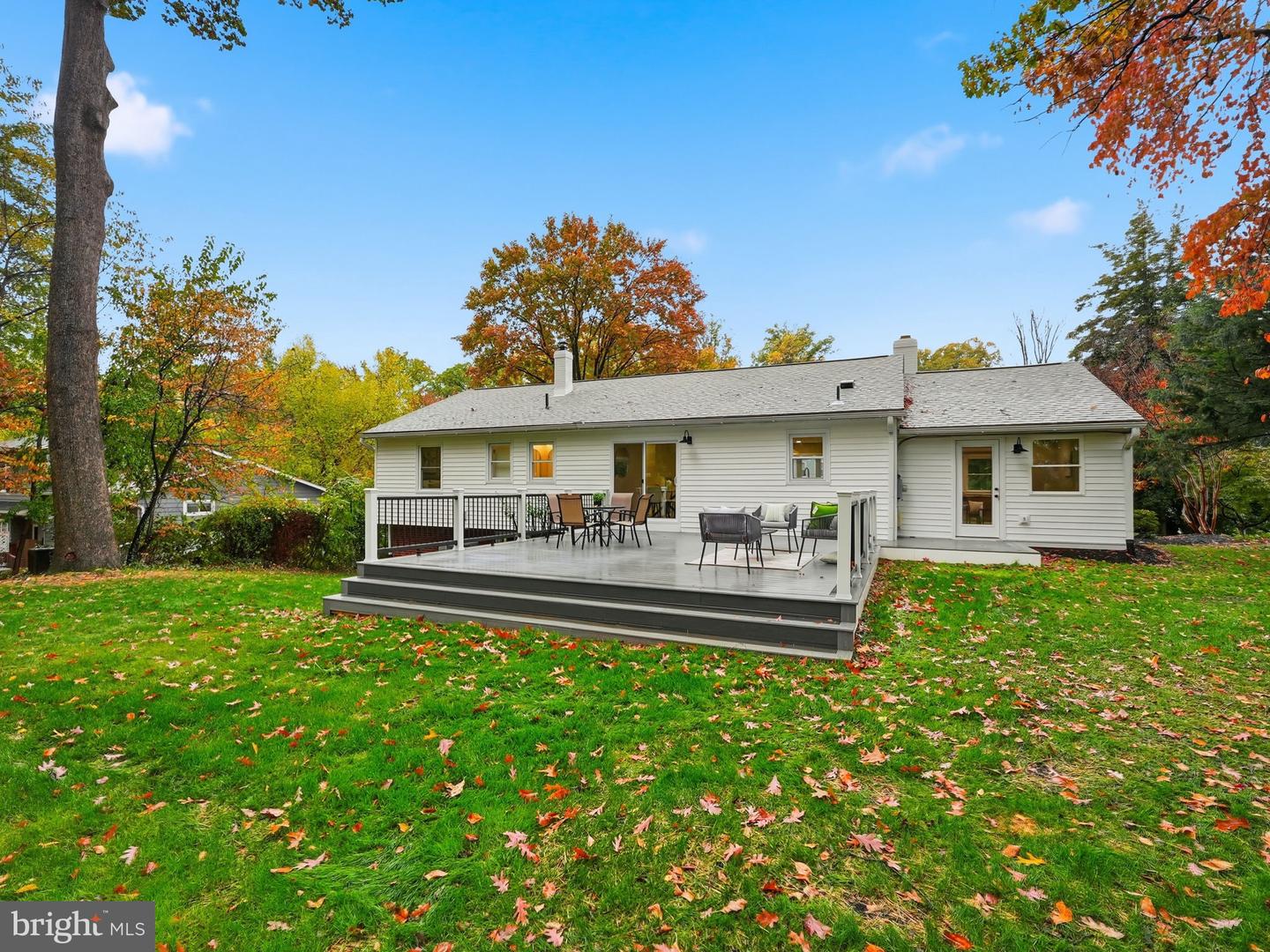 6434 WOODVILLE DR, FALLS CHURCH, Virginia 22044, 5 Bedrooms Bedrooms, ,3 BathroomsBathrooms,Residential,For sale,6434 WOODVILLE DR,VAFX2277026 MLS # VAFX2277026