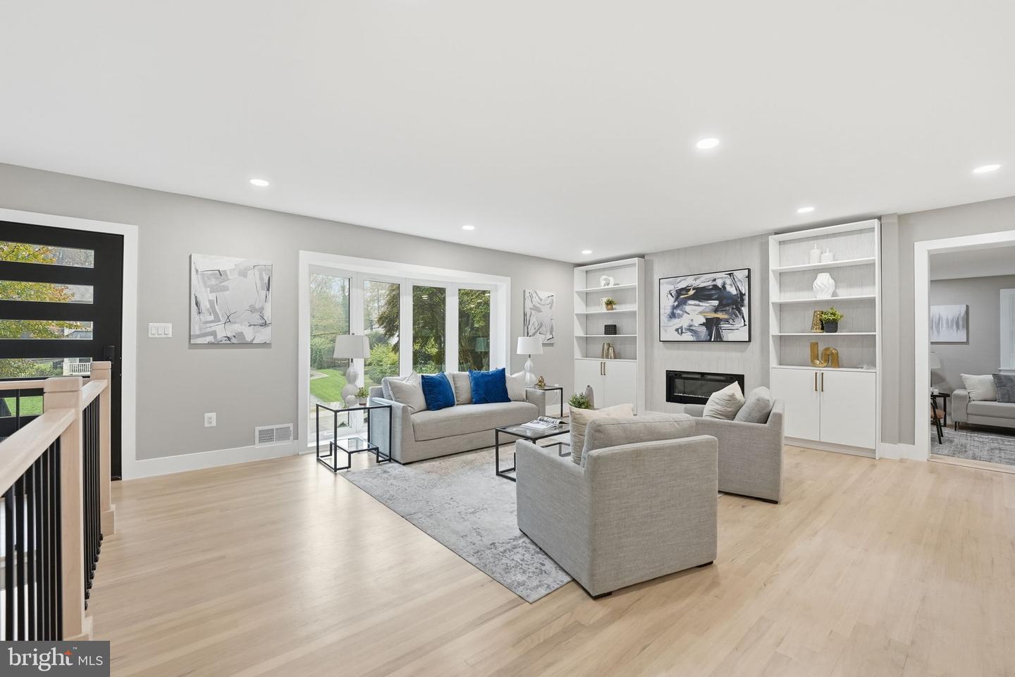 6434 WOODVILLE DR, FALLS CHURCH, Virginia 22044, 5 Bedrooms Bedrooms, ,3 BathroomsBathrooms,Residential,For sale,6434 WOODVILLE DR,VAFX2277026 MLS # VAFX2277026