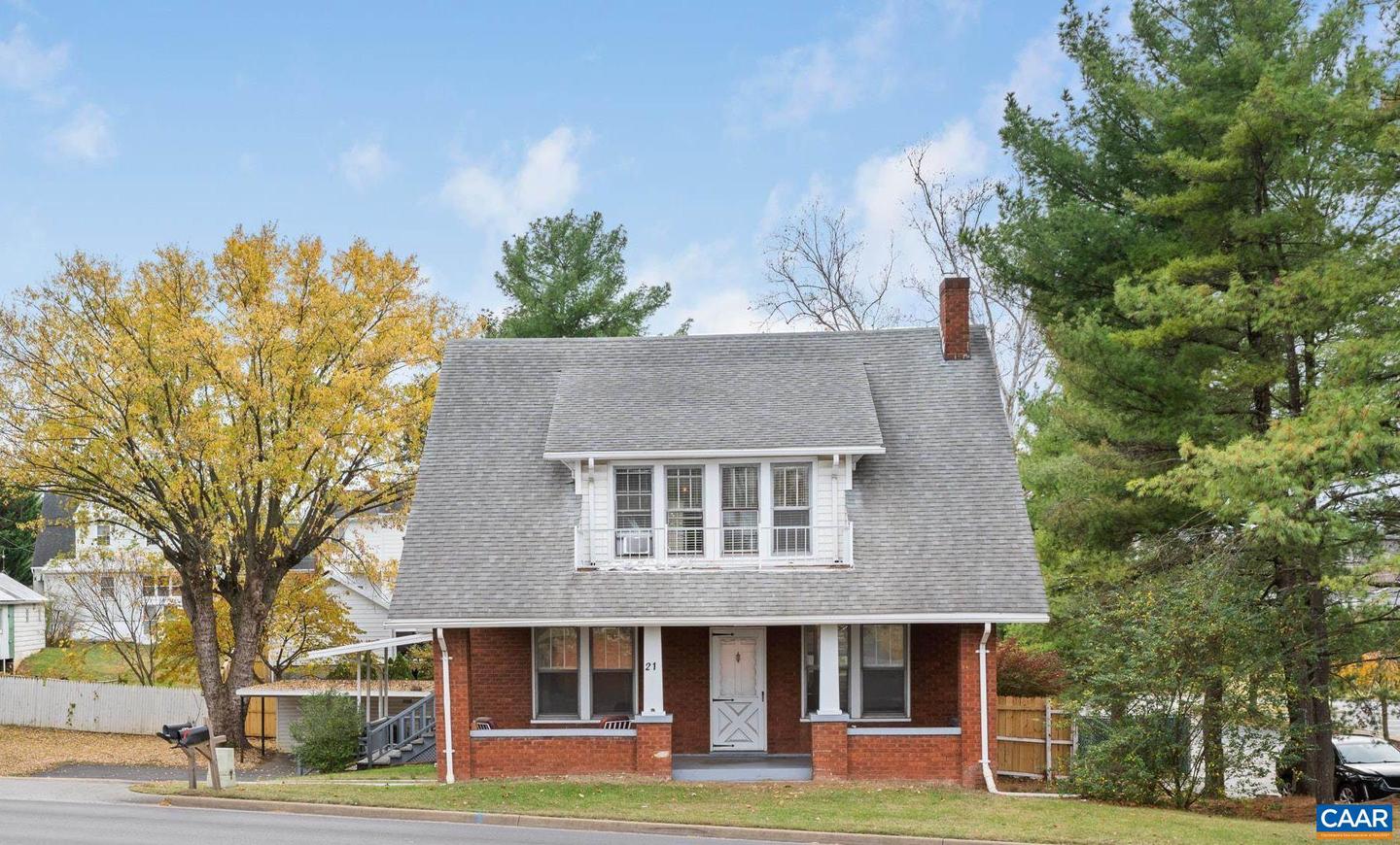 21 PORT REPUBLIC RD, HARRISONBURG, Virginia 22801, 5 Bedrooms Bedrooms, ,2 BathroomsBathrooms,Residential,For sale,21 PORT REPUBLIC RD,670564 MLS # 670564