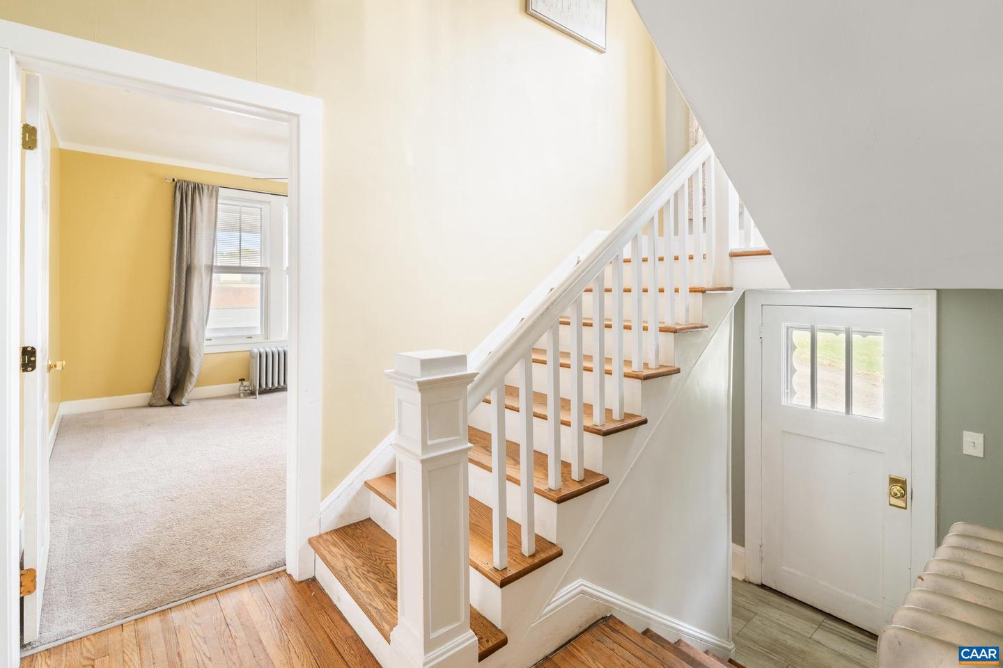 21 PORT REPUBLIC RD, HARRISONBURG, Virginia 22801, 5 Bedrooms Bedrooms, ,2 BathroomsBathrooms,Residential,For sale,21 PORT REPUBLIC RD,670564 MLS # 670564