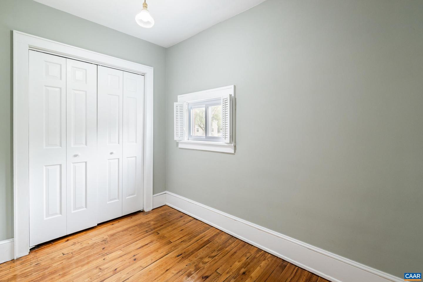 21 PORT REPUBLIC RD, HARRISONBURG, Virginia 22801, 5 Bedrooms Bedrooms, ,2 BathroomsBathrooms,Residential,For sale,21 PORT REPUBLIC RD,670564 MLS # 670564